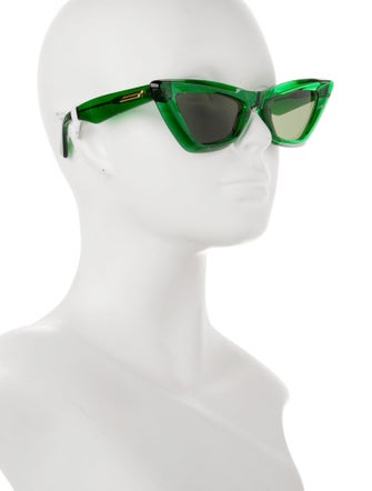 Bottega Veneta Cat-Eye Tinted Sunglasses