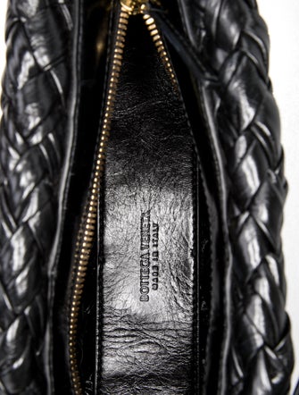 Bottega Veneta Leather Kalimero Cha-Cha Small