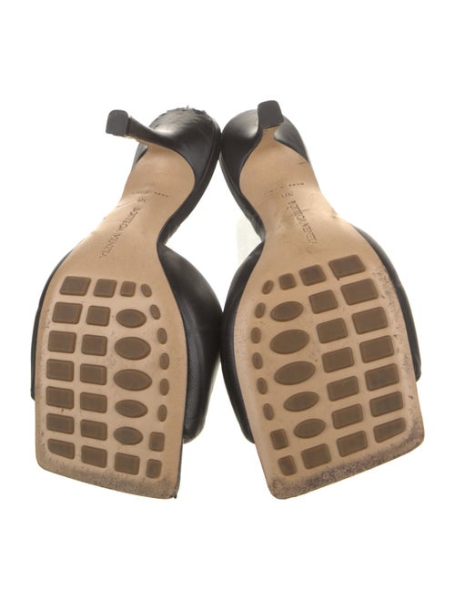 Bottega Veneta Fettucce Leather Slides