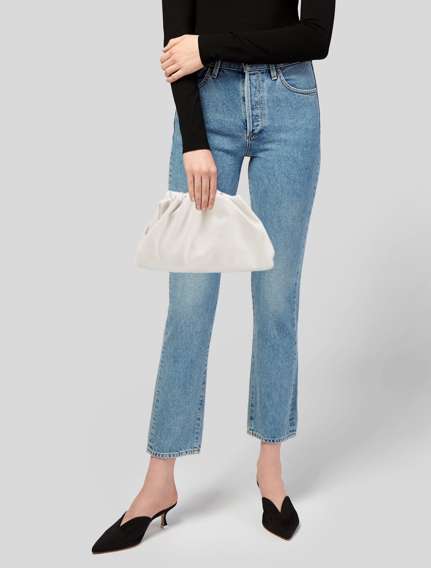 Bottega Veneta Leather The Pouch Teen