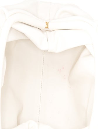 Bottega Veneta Leather The Pouch Teen