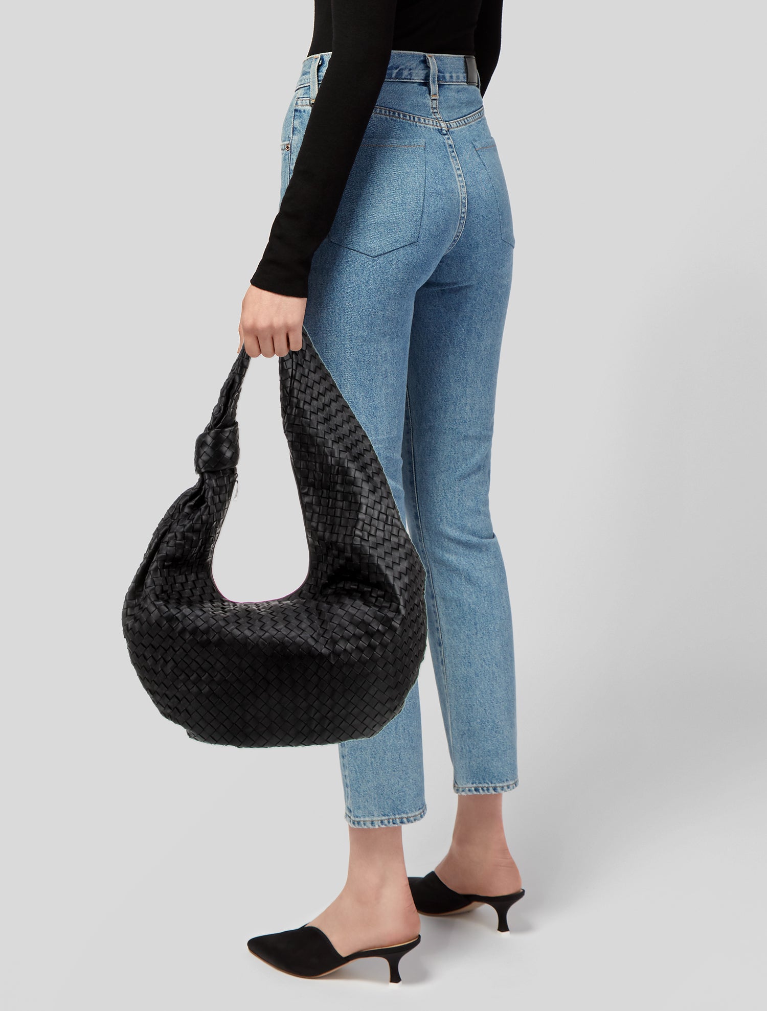 Bottega Veneta Intrecciato Jodie Maxi