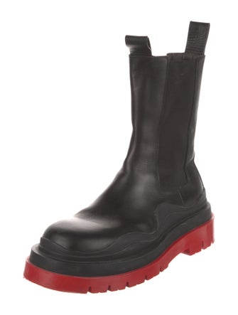 Bottega Veneta Leather Chelsea Boots