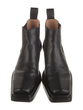Bottega Veneta Leather Chelsea Boots