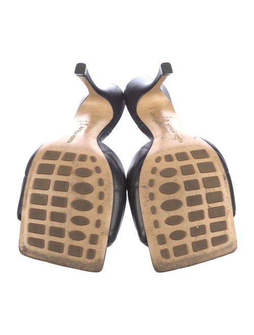 Bottega Veneta Quilted Pattern Leather Slides