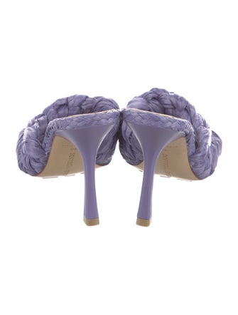 Bottega Veneta Raffia Slides