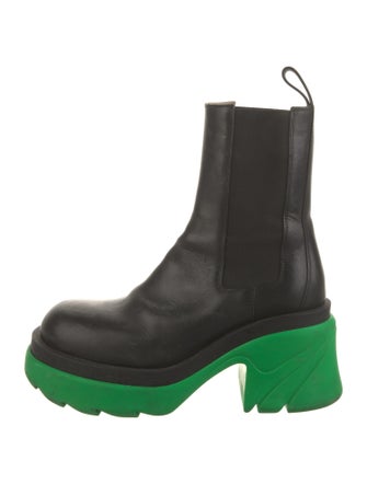 Bottega Veneta Leather Chelsea Boots