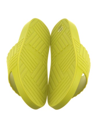 Bottega Veneta Rubber Slides