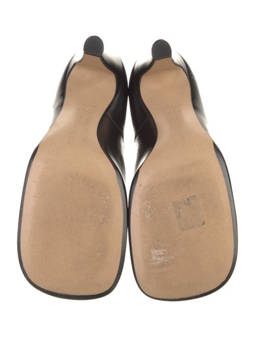 Bottega Veneta Leather Pumps