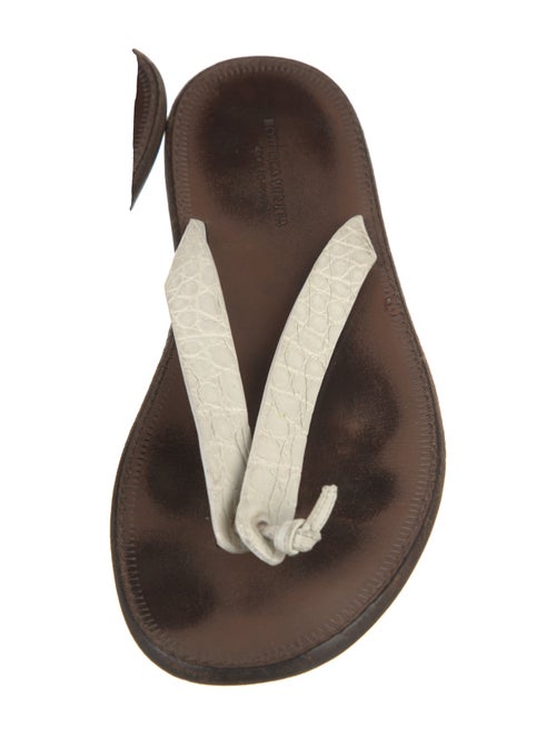Bottega Veneta Leather Flip Flops