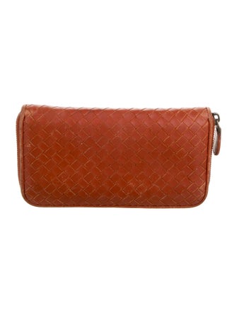Bottega Veneta Intrecciato Weave Leather Wallet