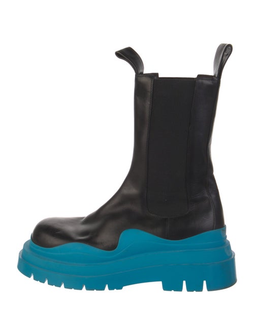 Bottega Veneta Leather Chelsea Boots