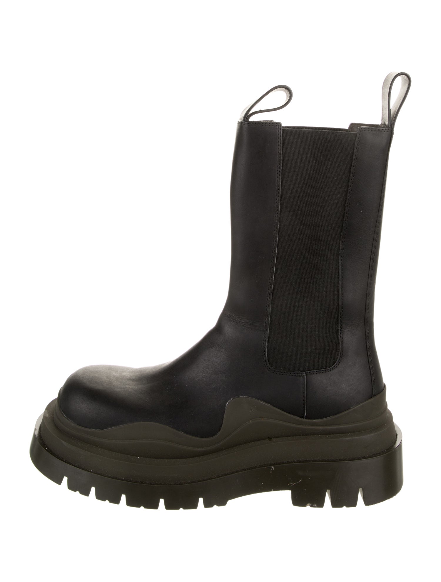 Bottega Veneta Leather Chelsea Boots