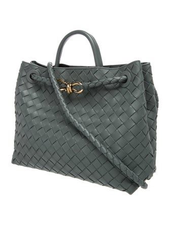 Bottega Veneta Intrecciato Andiamo Medium