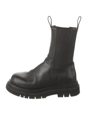 Bottega Veneta Leather Chelsea Boots