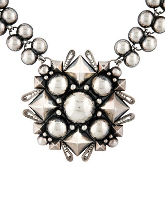 Bottega Veneta Pendant Chunky Collar Necklace