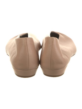 Bottega Veneta Leather Ballet Flats