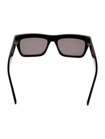 Bottega Veneta Wayfarer Tinted Sunglasses