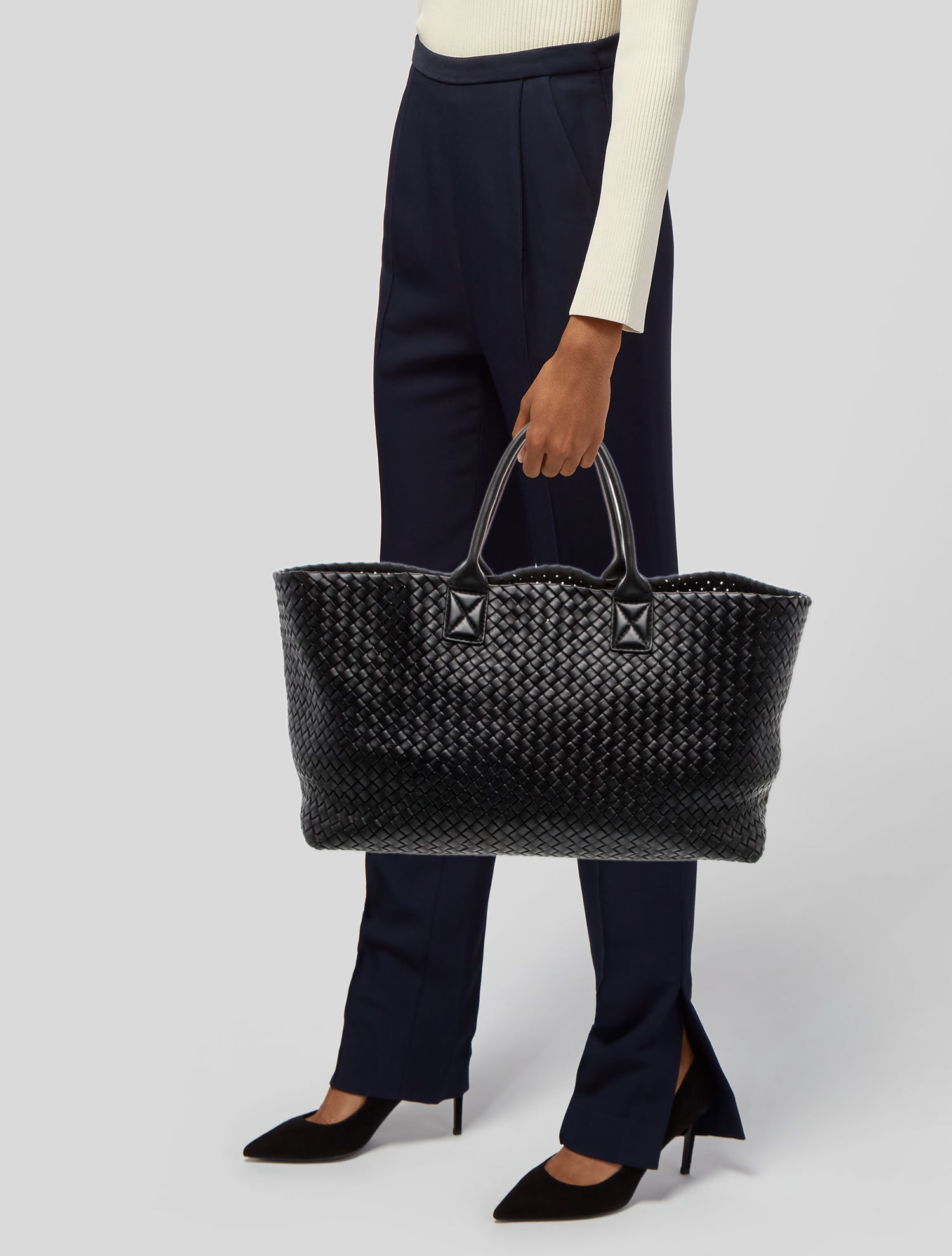 Bottega Veneta Intrecciato Cabat Large