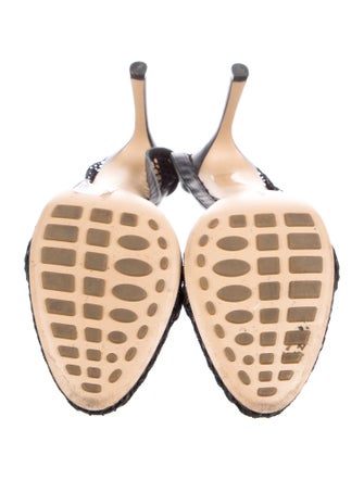 Bottega Veneta Leather Patterned Pumps