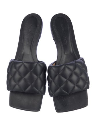 Bottega Veneta Quilted Pattern Leather Slides