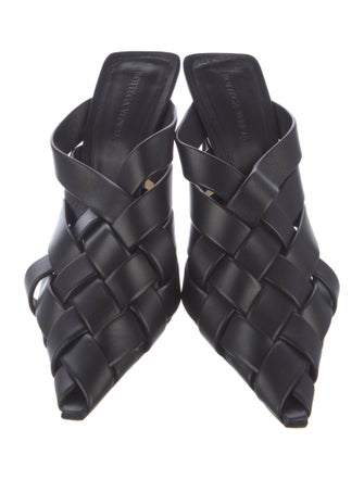 Bottega Veneta Intrecciato Weave Leather Slides