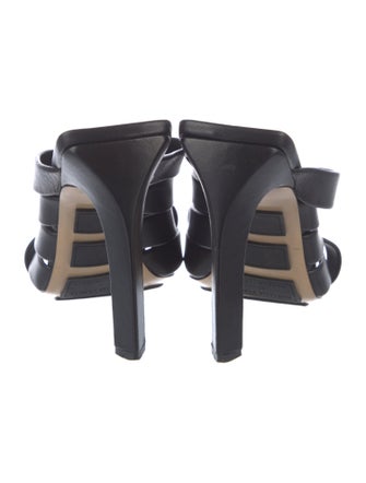 Bottega Veneta Intrecciato Weave Leather Slides