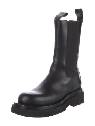 Bottega Veneta Leather Chelsea Boots