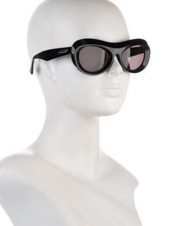 Bottega Veneta Cat-Eye Tinted Sunglasses