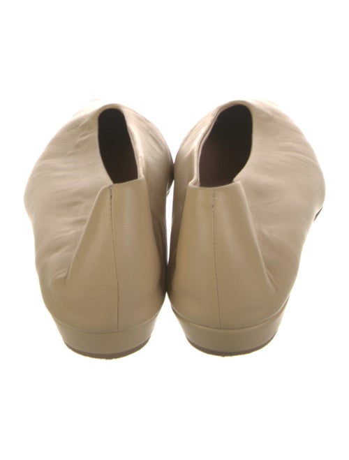 Bottega Veneta Leather Ballet Flats
