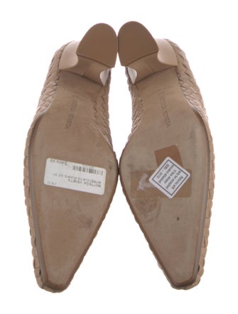 Bottega Veneta Intrecciato Weave Leather Pumps