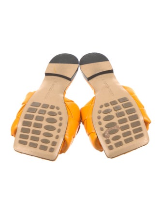 Bottega Veneta Intrecciato Weave Leather Slides