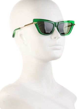 Bottega Veneta Cat-Eye Mirrored Sunglasses