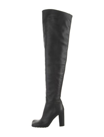 Bottega Veneta Leather Boots
