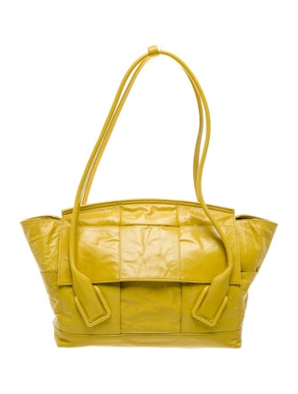 Bottega Veneta Intrecciato Arco Medium