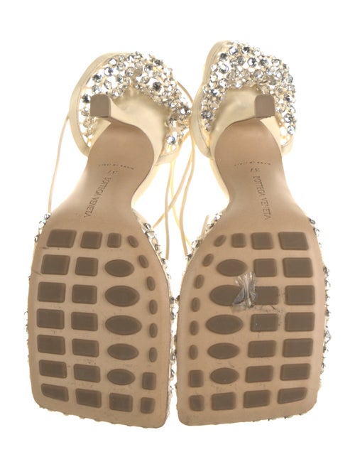 Bottega Veneta Leather Crystal Embellishments D'Orsay Pumps