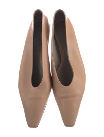 Bottega Veneta Leather Flats