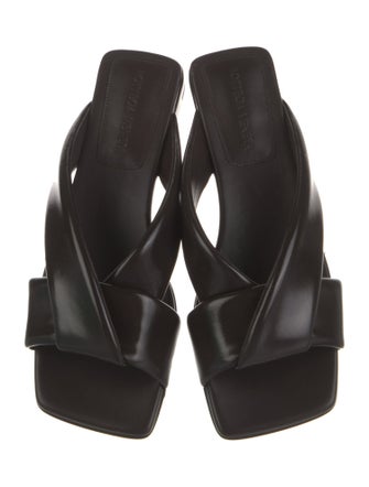 Bottega Veneta Leather Slides