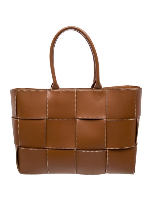 Bottega Veneta Intrecciato Arco Large