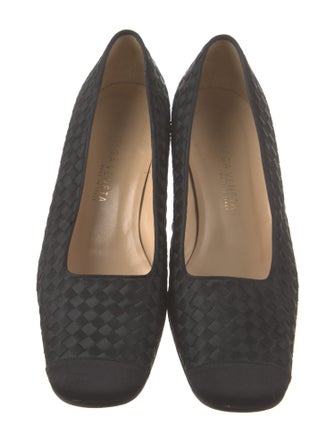 Bottega Veneta Intrecciato Weave Leather Pumps