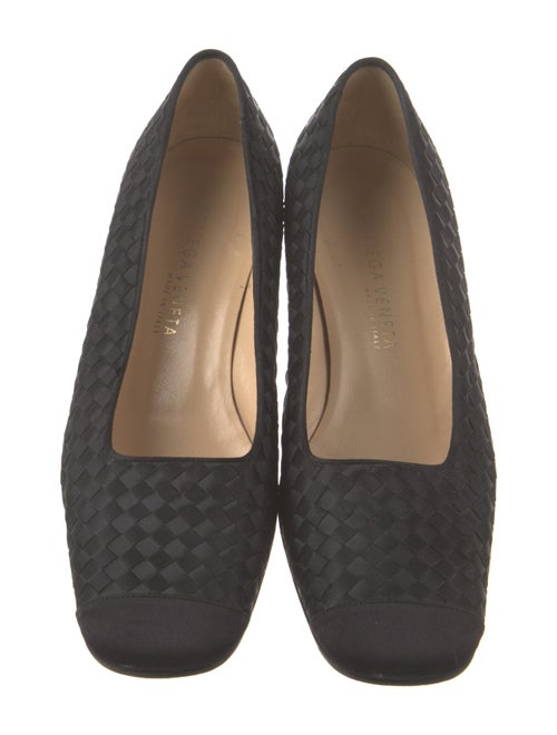 Bottega Veneta Intrecciato Weave Leather Pumps
