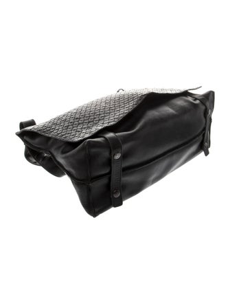 Bottega Veneta Intrecciato Messenger Bag