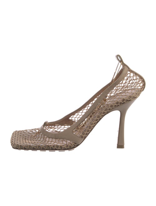 Bottega Veneta Mesh Chain-Link Accents Slingback Pumps