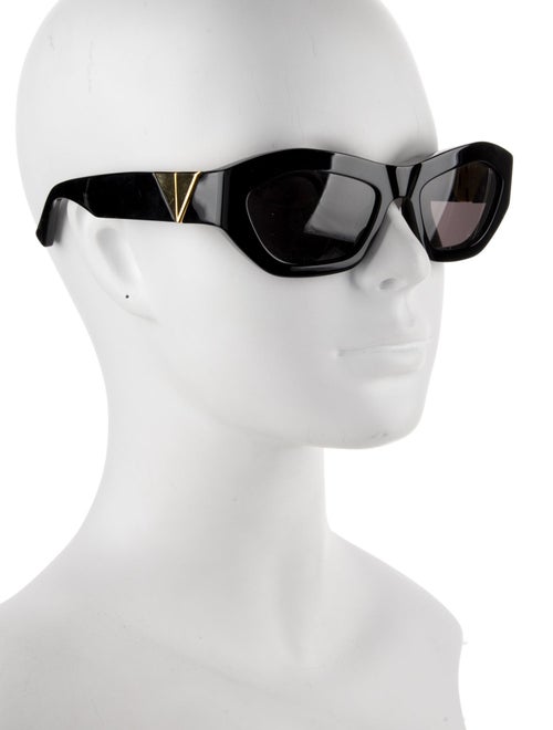 Bottega Veneta Shield Tinted Sunglasses