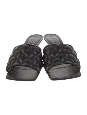 Bottega Veneta Quilted Pattern Leather Slides