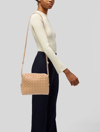 Bottega Veneta Intrecciato Loop
