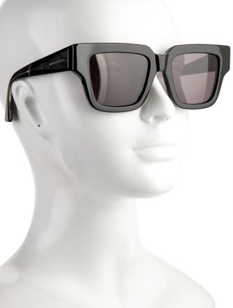 Bottega Veneta Square Tinted Sunglasses