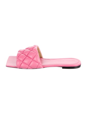 Bottega Veneta Quilted Pattern Leather Slides