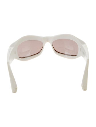 Bottega Veneta Oversize Tinted Sunglasses