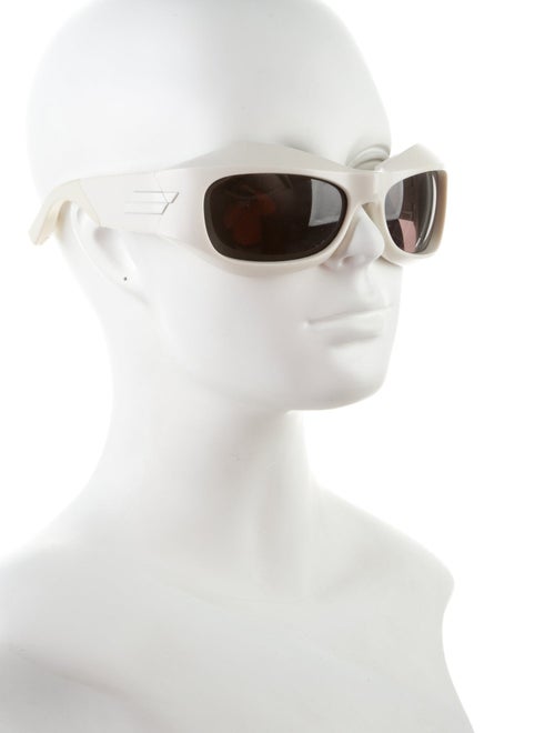 Bottega Veneta Oversize Tinted Sunglasses
